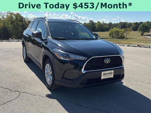 2024 Toyota Corolla Cross LE