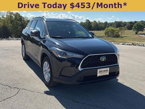 2024 Toyota Corolla Cross LE
