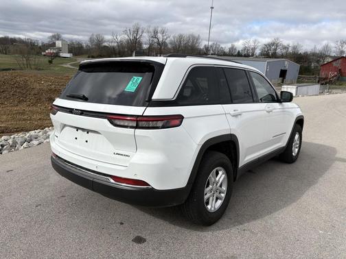 2023 Jeep Grand Cherokee Laredo