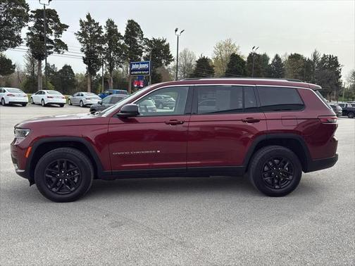 2023 Jeep Grand Cherokee L Laredo