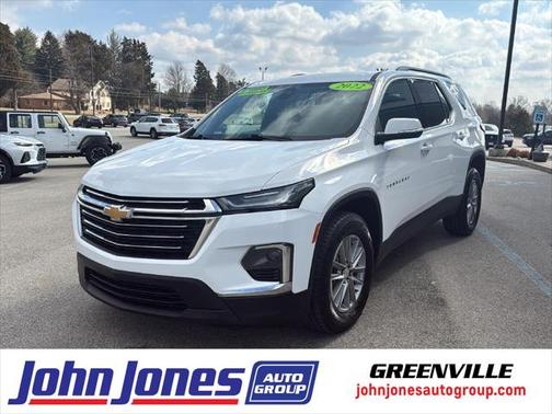 2022 Chevrolet Traverse LT Cloth