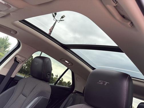 2022 Buick Envision FWD Preferred