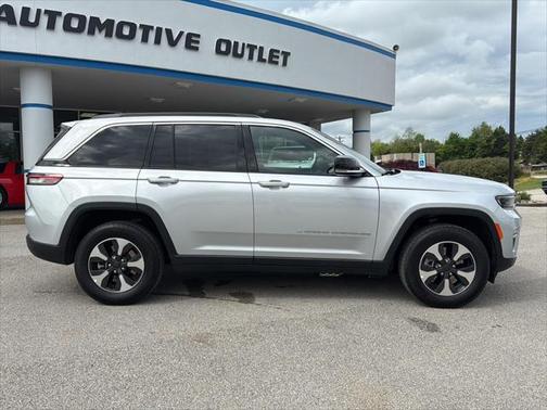 2024 Jeep Grand Cherokee 4xe Base