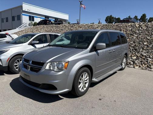 Billet Silver Metallic Clearcoat 2016 Dodge Grand Caravan SXT