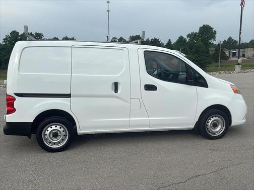 2021 Nissan NV200 S