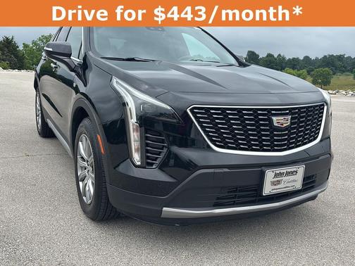 2022 Cadillac XT4 Premium Luxury