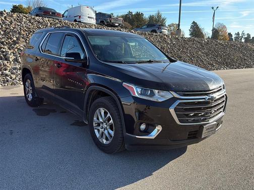 2018 Chevrolet Traverse LT Cloth