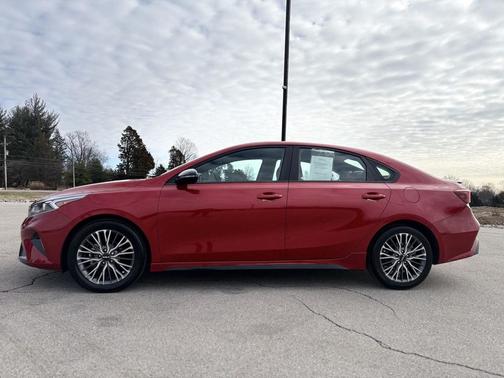 2024 Kia Forte GT-Line