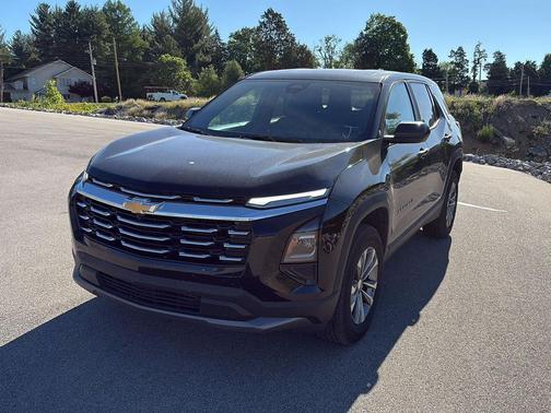 Mosaic Black Metallic 2025 Chevrolet Equinox 1LT