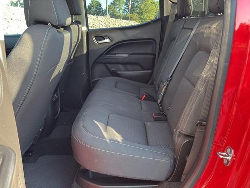 2017 GMC Canyon SLE