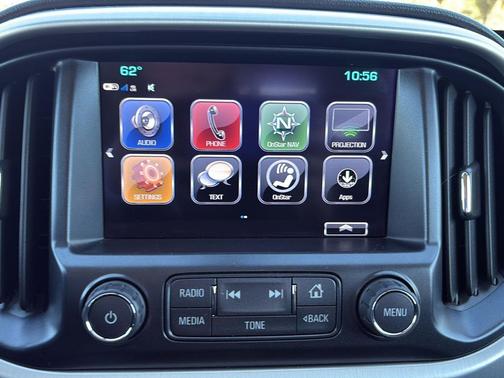 2017 GMC Canyon SLE