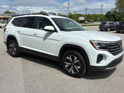 2024 Volkswagen Atlas 2.0T SE