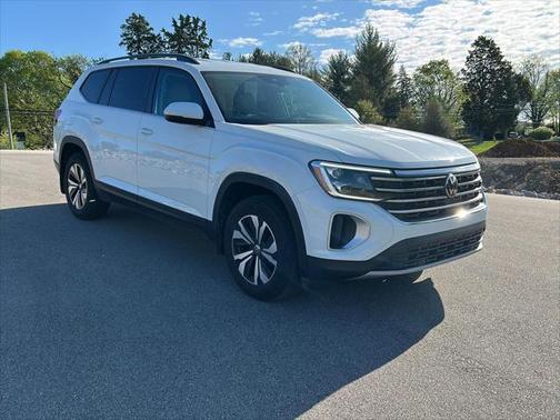 2024 Volkswagen Atlas 2.0T SE