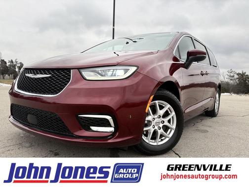 2023 Chrysler Pacifica Touring L