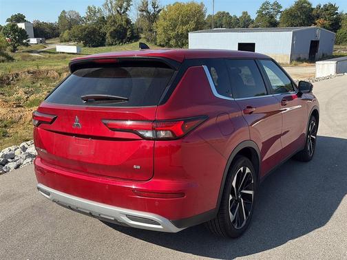 2024 Mitsubishi Outlander SE 2.5 2WD