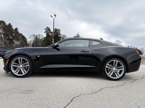 2017 Chevrolet Camaro 1LT