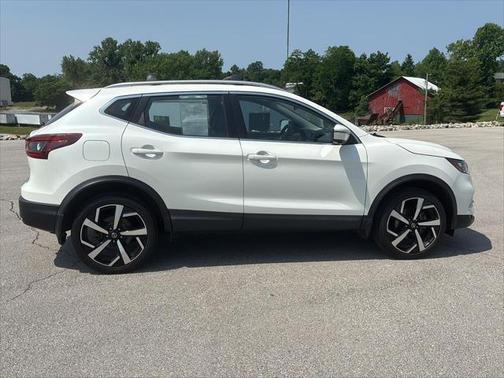 2020 Nissan Rogue Sport SL