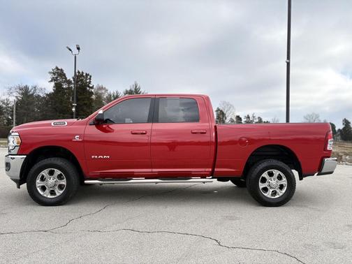 2022 RAM 2500 Big Horn Crew Cab 4x4 6'4' Box
