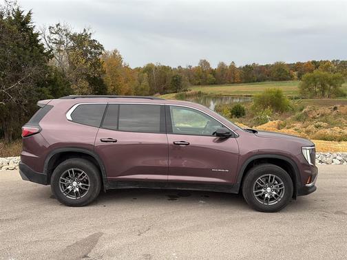 2025 GMC Acadia FWD Elevation