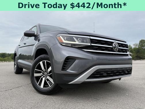 Platinum Gray Metallic 2023 Volkswagen Atlas 2.0T SE