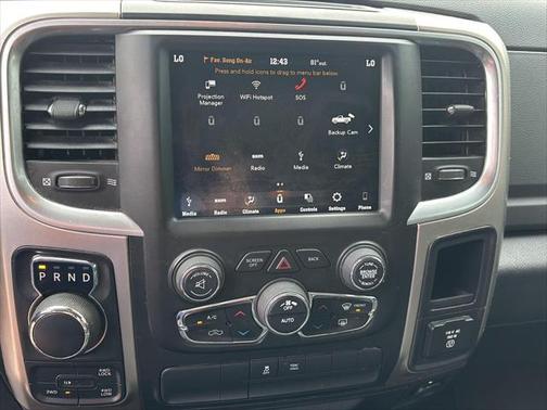 2019 RAM 1500 SLT