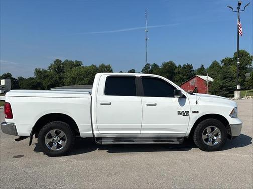 2019 RAM 1500 SLT