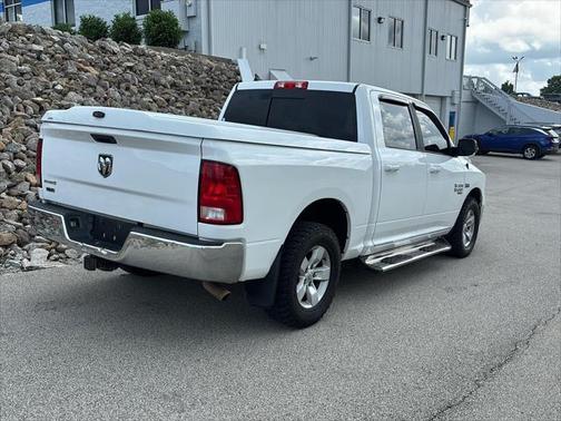 2019 RAM 1500 SLT