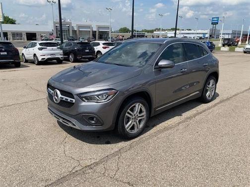 Mountain Grey Metallic 2021 Mercedes-Benz GLA 250 Base 4MATIC