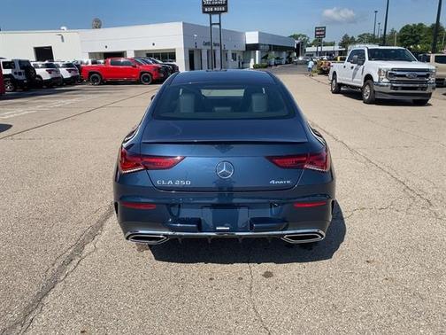 2022 Mercedes-Benz CLA 250 4MATIC