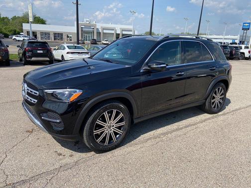 Obsidian Black Metallic 2026 Mercedes-Benz GLE 350 4MATIC