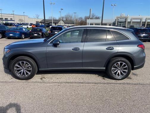2023 Mercedes-Benz GLC 300 4MATIC