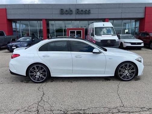 MANUFAKTUR Moonlight White Metallic 2023 Mercedes-Benz AMG C 43 4MATIC