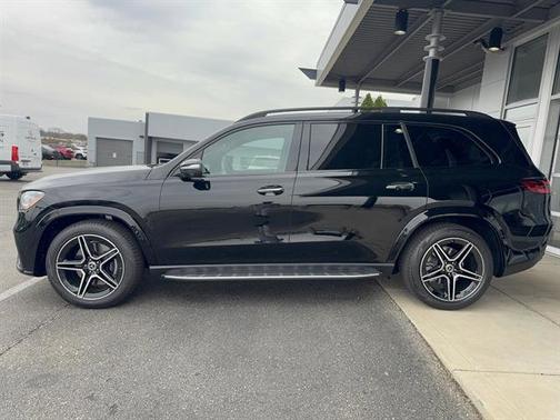 Black 2026 Mercedes-Benz GLS 450 4MATIC