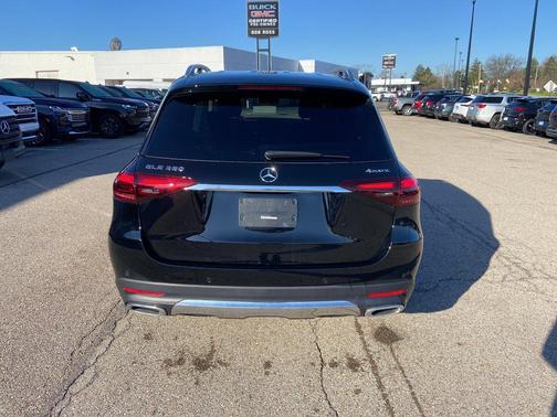 Black 2026 Mercedes-Benz GLE 350 4MATIC