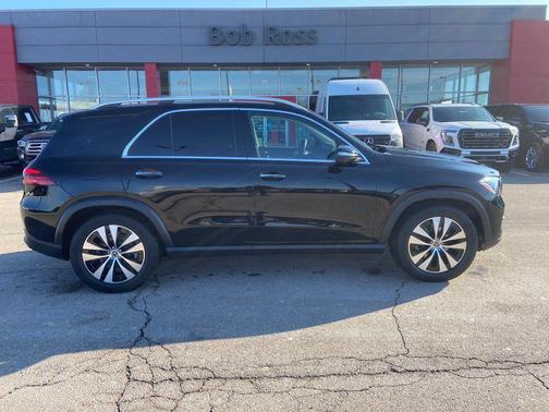 Black 2026 Mercedes-Benz GLE 350 4MATIC