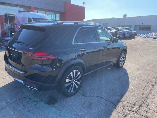 Black 2026 Mercedes-Benz GLE 350 4MATIC