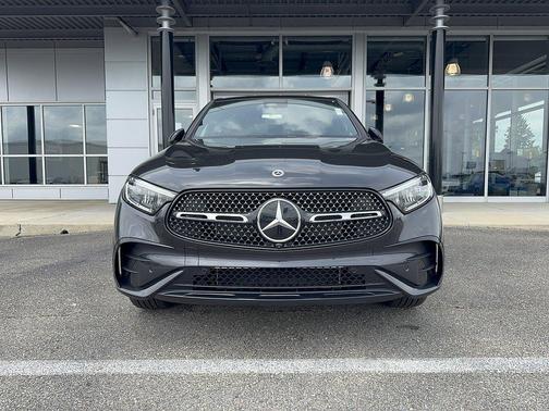 Graphite Grey Metallic 2026 Mercedes-Benz GLC 300 4MATIC Coupe