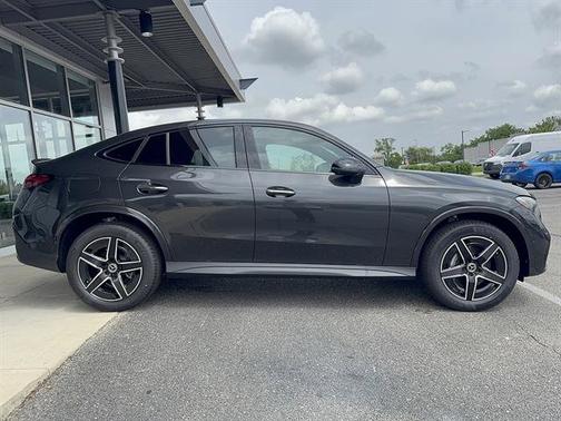 Graphite Grey Metallic 2026 Mercedes-Benz GLC 300 4MATIC Coupe