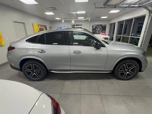 2025 Mercedes-Benz GLC 300 4MATIC Coupe
