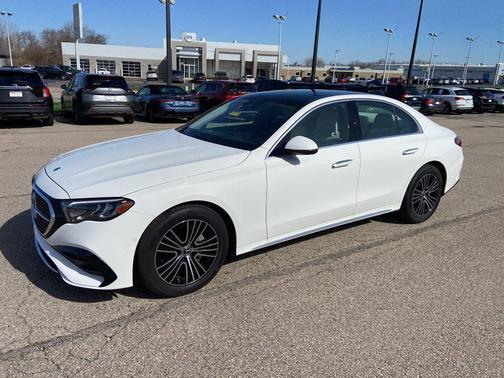 Polar White 2026 Mercedes-Benz E-Class