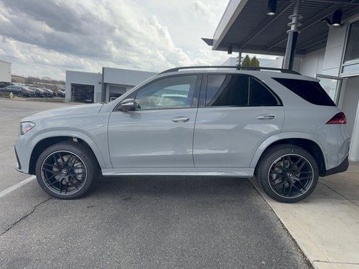 MANUFAKTUR Alpine Grey 2026 Mercedes-Benz AMG GLE 53 4MATIC+