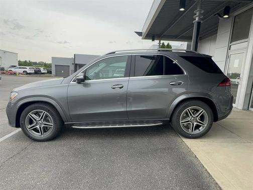 Selenite Grey Metallic 2026 Mercedes-Benz GLE 450 4MATIC