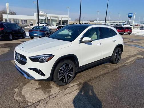 Polar White 2026 Mercedes-Benz GLA 250 4MATIC