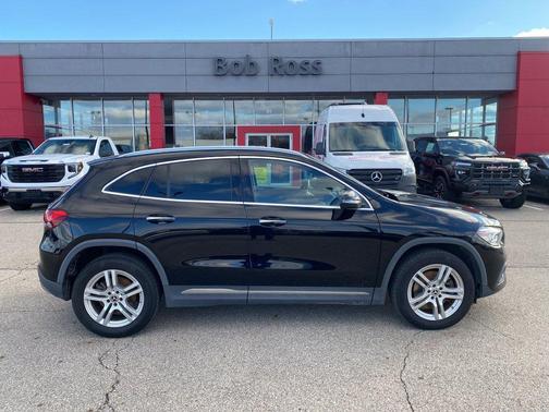 Night Black 2022 Mercedes-Benz GLA 250 4MATIC