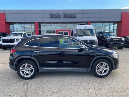 Night Black 2022 Mercedes-Benz GLA 250 4MATIC