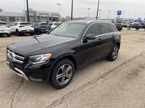 2017 Mercedes-Benz GLC 300 4MATIC