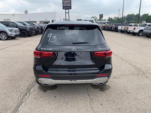 2021 Mercedes-Benz GLB 250 4MATIC