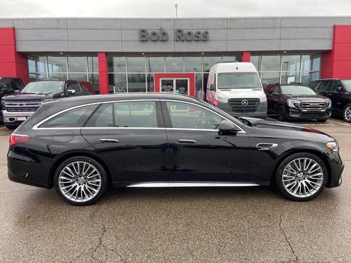 Obsidian Black Metallic 2026 Mercedes-Benz AMG E 53 E 4MATIC+