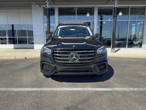 Obsidian Black Metallic 2026 Mercedes-Benz GLS 450 4MATIC