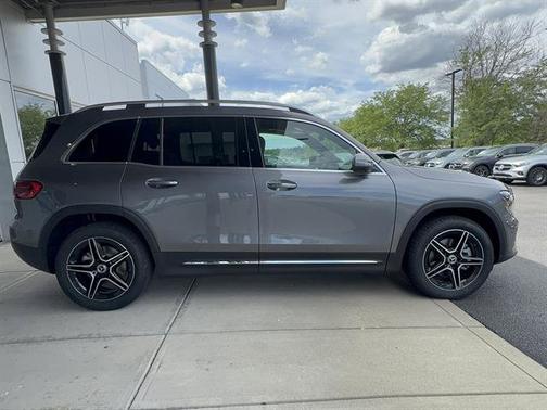 Mountain Grey Metallic 2026 Mercedes-Benz GLB 250 4MATIC
